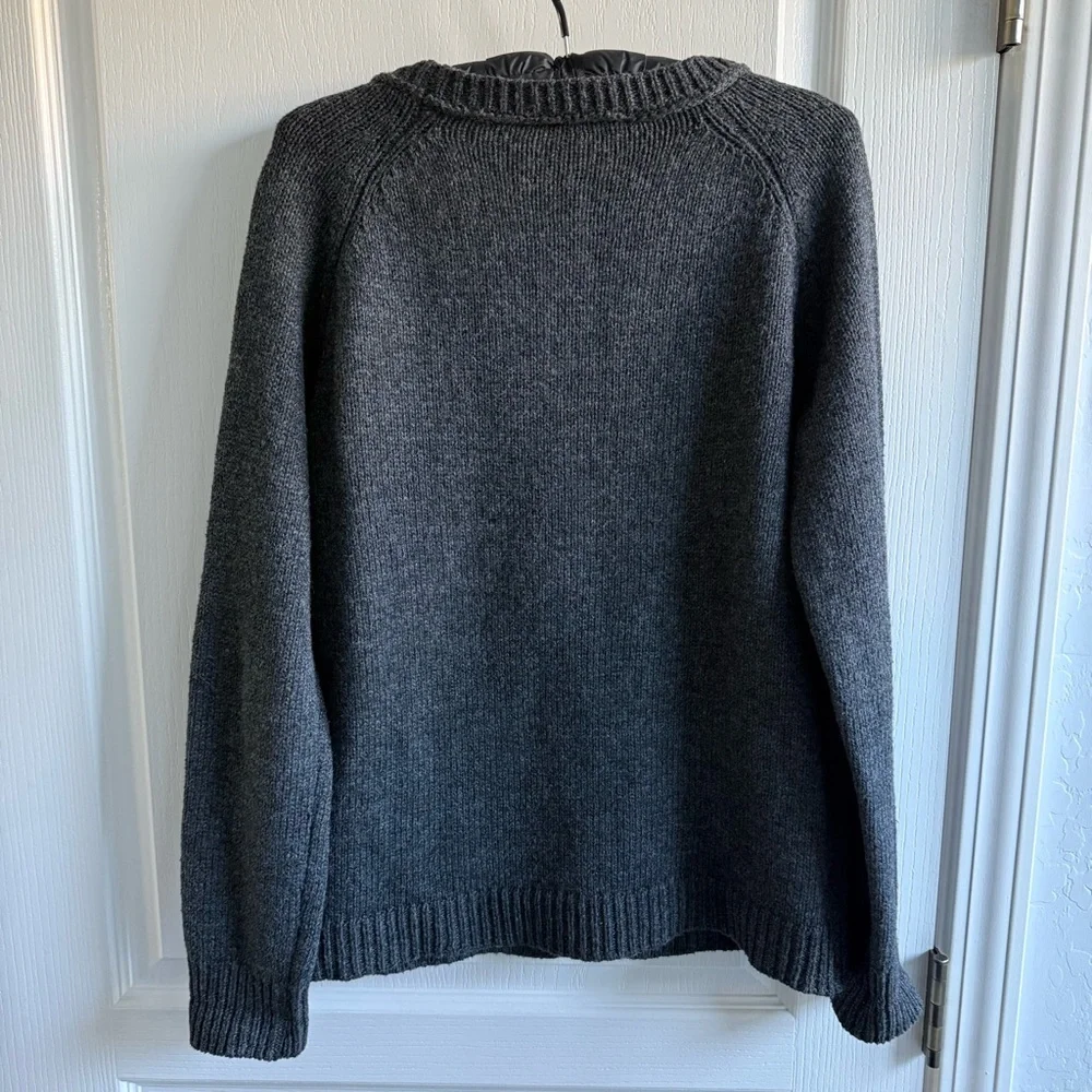 Loft Charcoal Gray Crewneck Sweater With Lavender Bead Embellishments Size S - Picture 11 of 13